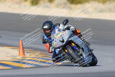 media/Dec-18-2022-SoCal Trackdays (Sun) [[8099a50955]]/Turn 10 (140pm)/